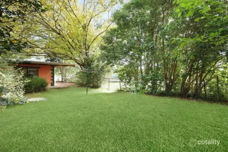 10 Downing St, Picton, NSW 2571