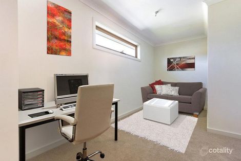 Property photo of 2/19 Zander Avenue Nunawading VIC 3131
