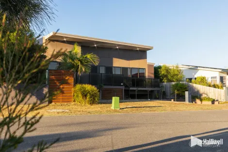 1 Cabernet Ct, Hawley Beach, TAS 7307