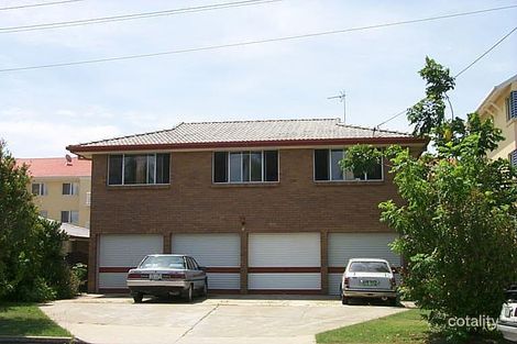 11 Illawong St, Surfers Paradise, QLD 4217