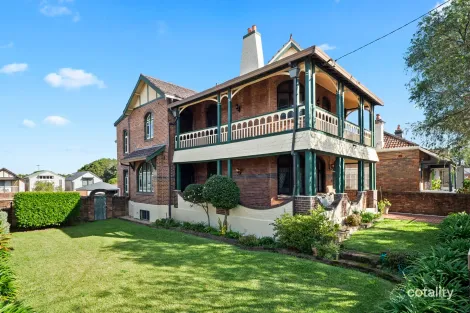 Property photo of 105 Macaulay Road Stanmore NSW 2048