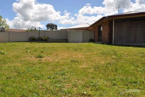 Property photo of 54 Sundown Drive Kelso NSW 2795