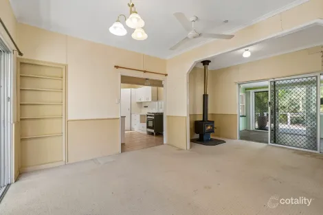Property photo of 11 East Street Esk QLD 4312