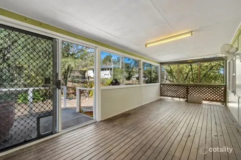 Property photo of 11 East Street Esk QLD 4312