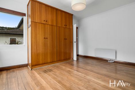 Property photo of 10 Baintree Avenue Dynnyrne TAS 7005