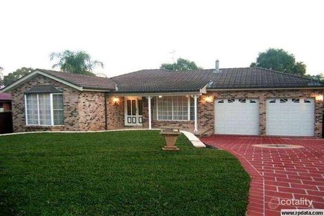 4 Foster Cl, West Hoxton, NSW 2171