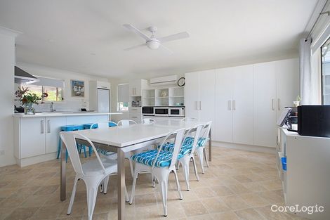 Property photo of 8 Watersedge Avenue Basin View NSW 2540