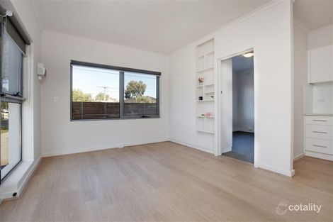Property photo of 10/17 Rosstown Road Carnegie VIC 3163
