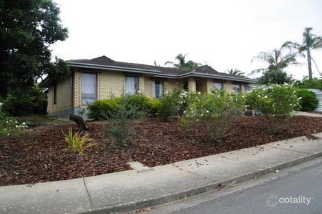 Property photo of 4 Sylvia Way Hackham SA 5163