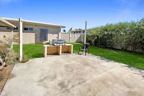 Property photo of 16 North Street Wandoan QLD 4419