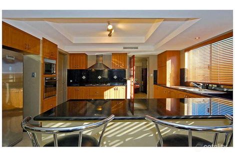 Property photo of 11 Coralvine Grange Stirling WA 6021