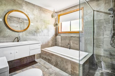 Property photo of 52 York Drive Flagstaff Hill SA 5159