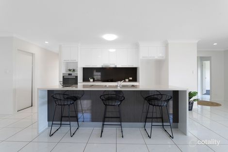 Property photo of 20 Lancaster Way Ooralea QLD 4740