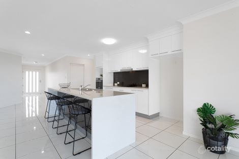 Property photo of 20 Lancaster Way Ooralea QLD 4740