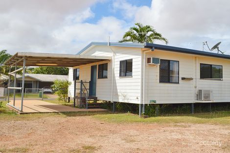 2/7 Christie Ave, Nanum, QLD 4874