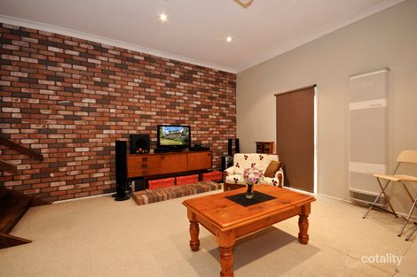 Property photo of 52 Lusher Road Croydon VIC 3136