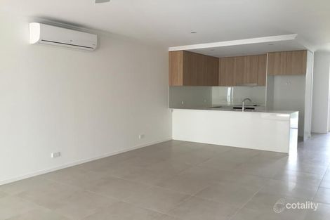 Property photo of 94 Florabella Drive Robina QLD 4226