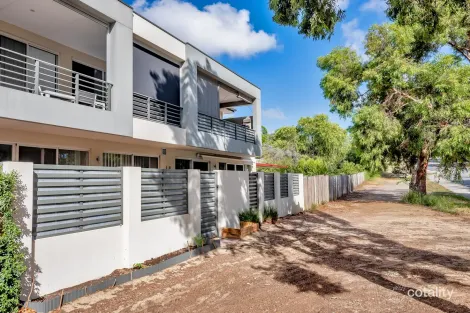 Property photo of 8/1 Juliet Road Coolbellup WA 6163