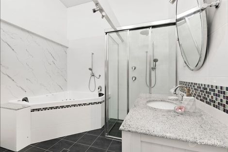 Property photo of 19 Morris Street Eleebana NSW 2282