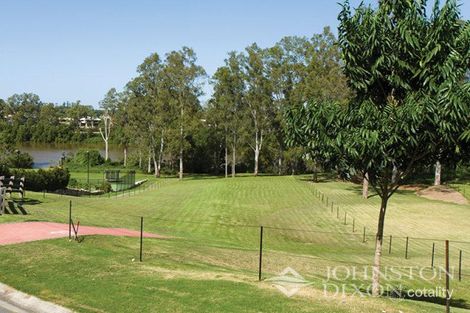 Property photo of 29 Robertson Place Fig Tree Pocket QLD 4069