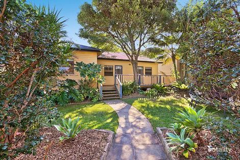 Property photo of 17 Seaview Avenue Newport NSW 2106