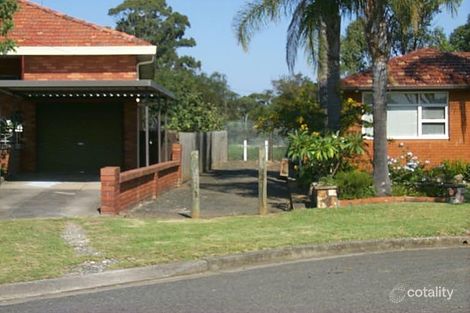 Sevenoaks Cres, Bass Hill, NSW 2197