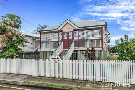 1/18 Lilly St, Stones Corner, QLD 4120