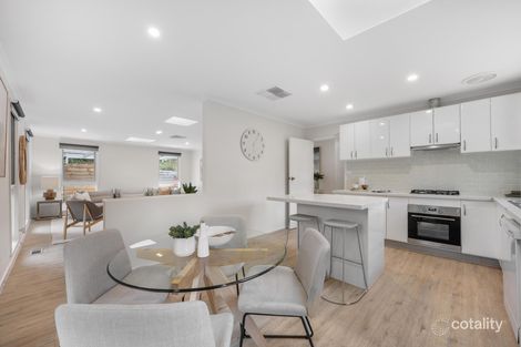 Property photo of 32 Ardgower Court Templestowe Lower VIC 3107