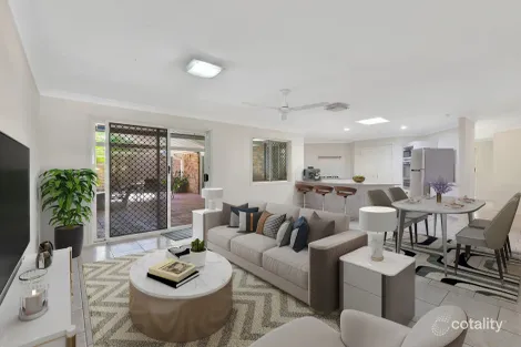 Property photo of 4 Ballandean Close Forest Lake QLD 4078