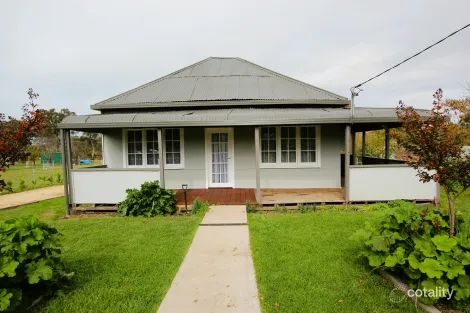 8 Baker St, Bundarra, NSW 2359
