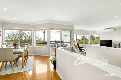 Property photo of 7 Admiralty Crescent Huskisson NSW 2540