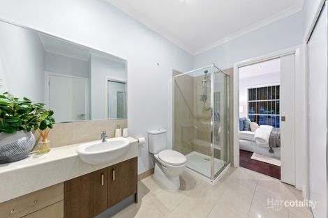 Property photo of 3 Pipers Walk Cairnlea VIC 3023