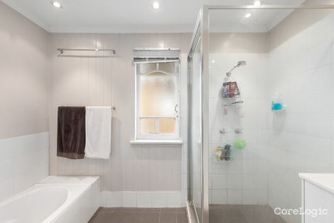 Property photo of 2 College Street Hamilton QLD 4007