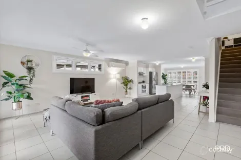 55 Blackwood St, Claremont Meadows, NSW 2747