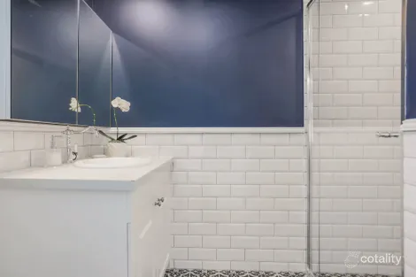 Property photo of 8/37 Albert Street Camp Hill QLD 4152