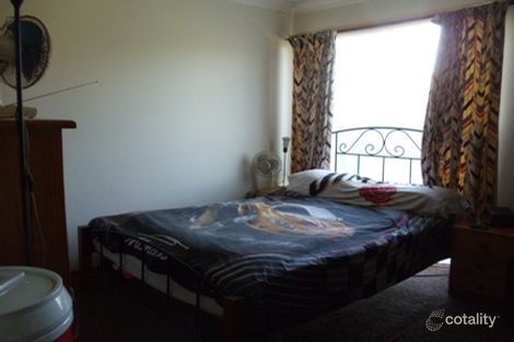Property photo of 11 Grimwig Crescent Ambarvale NSW 2560