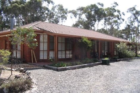 49 Sinclairs Rd, Strathfieldsaye, VIC 3551