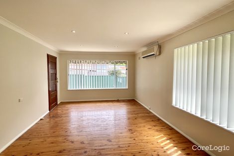 Property photo of 19 Sunshine Drive Point Clare NSW 2250
