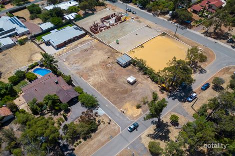 7/4 Seaview Tce, Kalamunda, WA 6076