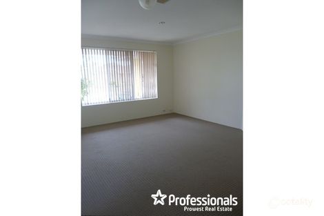 Property photo of 40 Sugarwood Drive Thornlie WA 6108