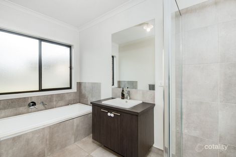 Property photo of 12 Archer Way Bannockburn VIC 3331