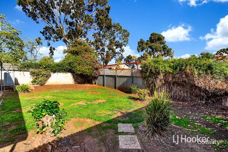 Property photo of 39 Kanimbla Crescent Craigmore SA 5114