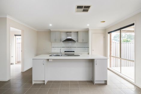 Property photo of 13 Shaftesbury Drive Epping VIC 3076