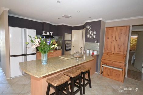 Property photo of 7 Riveroak Drive Mardi NSW 2259