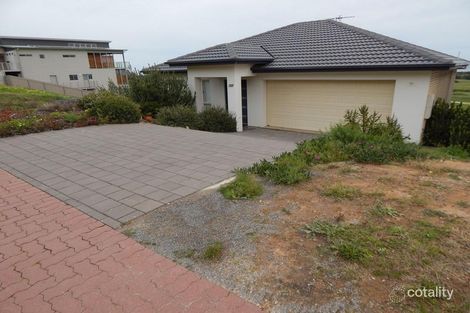 13 Cherry Hills Cres, Normanville, SA 5204