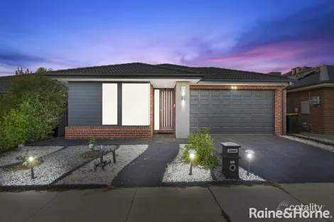 Property photo of 12 Sandygate Circuit Strathtulloh VIC 3338