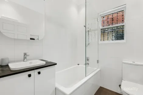 Property photo of 8/15-17 Anzac Parade Kensington NSW 2033