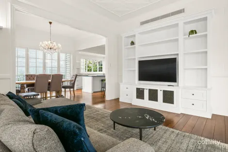 Property photo of 18 Goldsworthy Avenue Hamilton QLD 4007