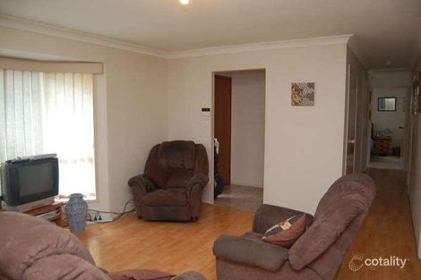 Property photo of 31 Emerald Drive Regents Park QLD 4118