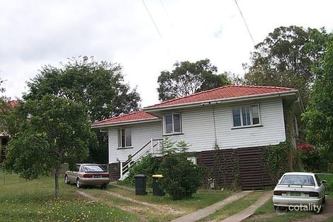 6 Sedgemoor St, Stafford Heights, QLD 4053